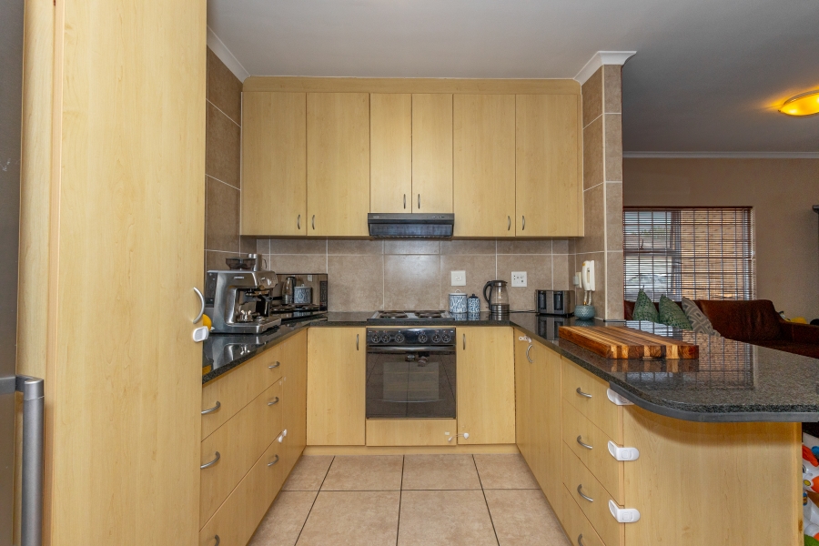 3 Bedroom Property for Sale in Protea Heights Western Cape
